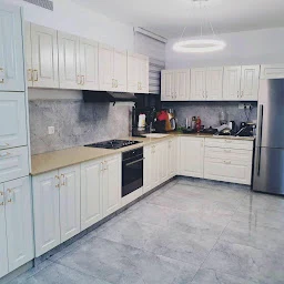 הלוגו של שיפוצים קבלן שיפוצים